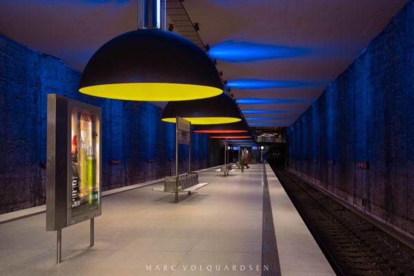 Moderne U-Bahn Architektur